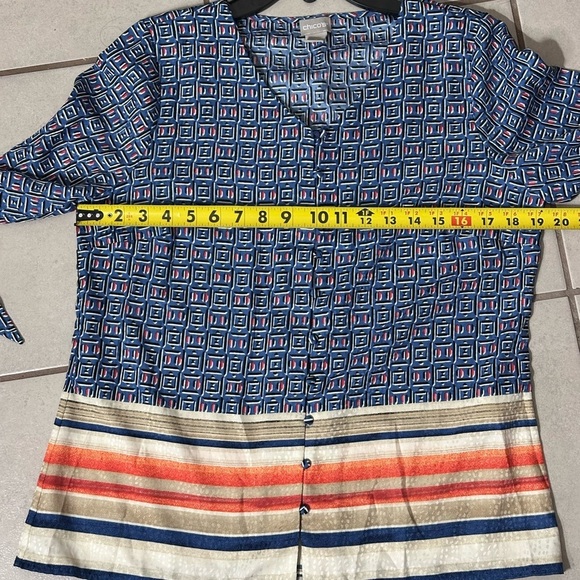 Chico's women's colorful Blue blouse plus size 0 - Picture 7 of 8
